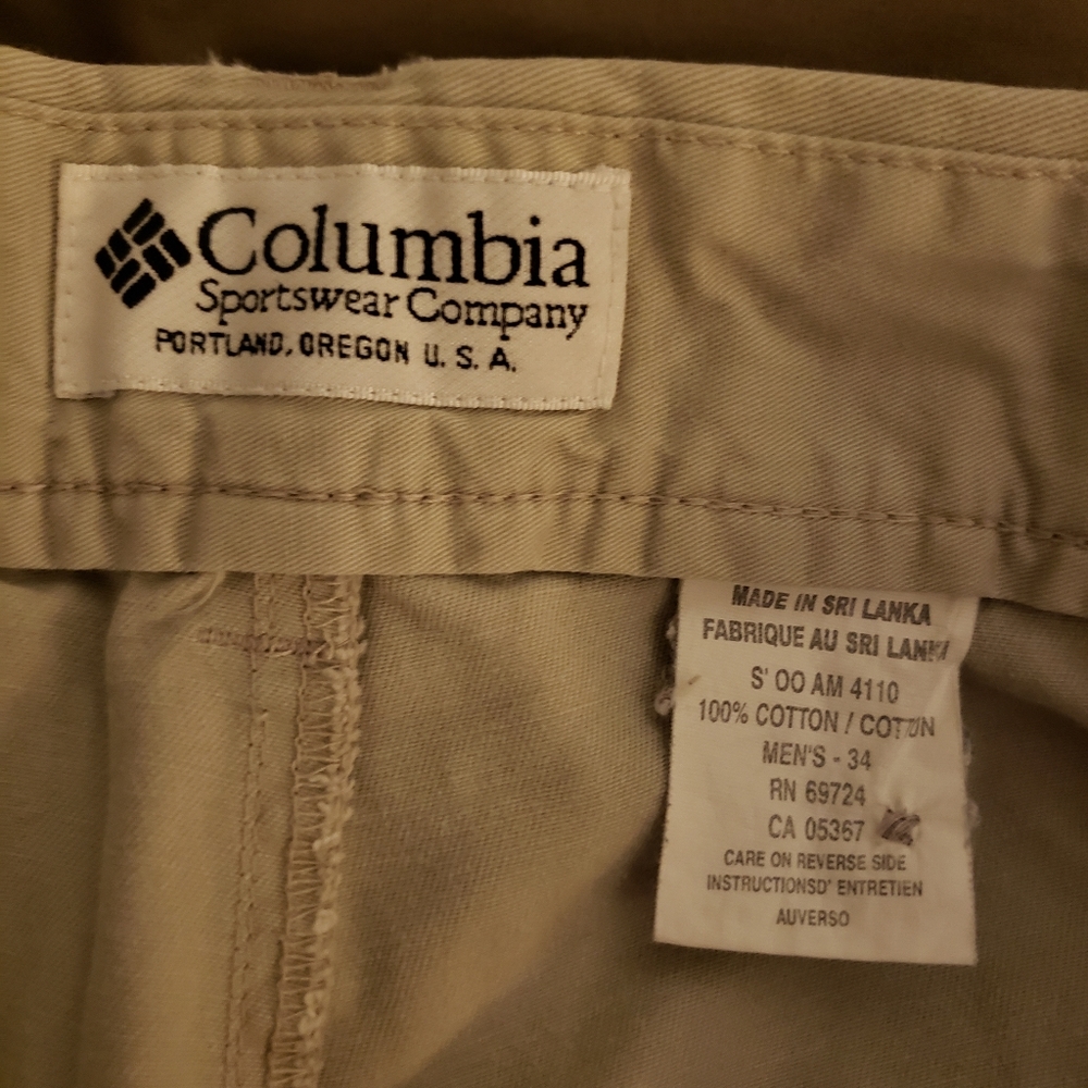 Shorts - Picture 3 of 3